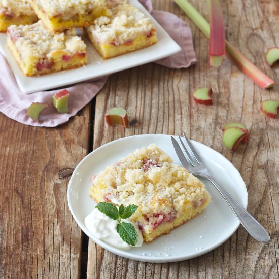 Rhubarb Streusel Cake