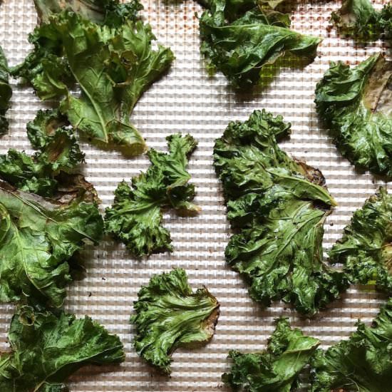 Basic Kale Chips