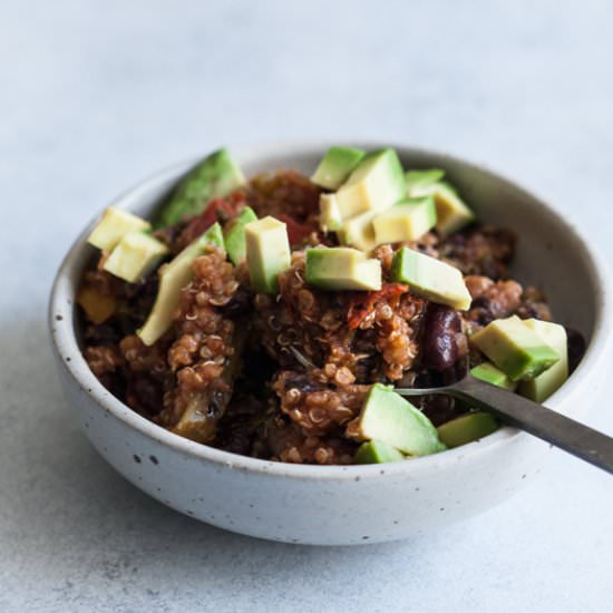 Vegan Black Bean Quinoa Chili
