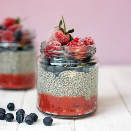Rhubarb and Strawberry Chia Pudding