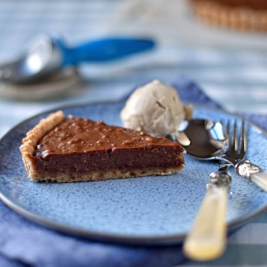 peanut butter and chocolate tart