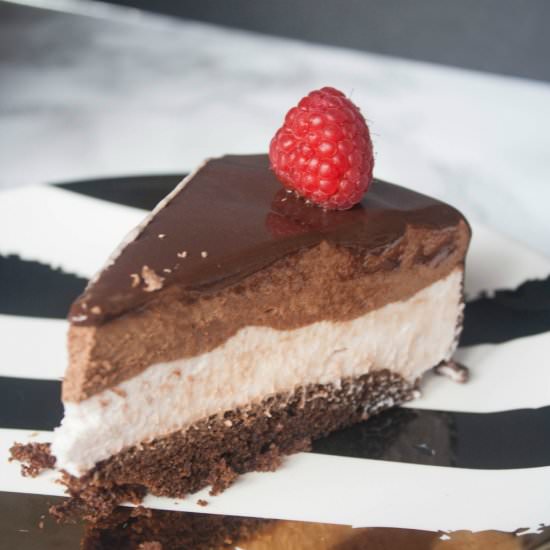 Raspberry Chocolate Mousse Cake