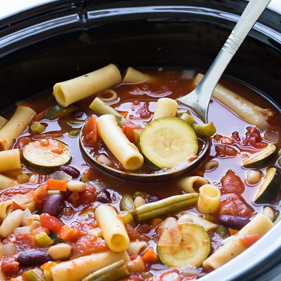 slow cooker vegetable minestrone