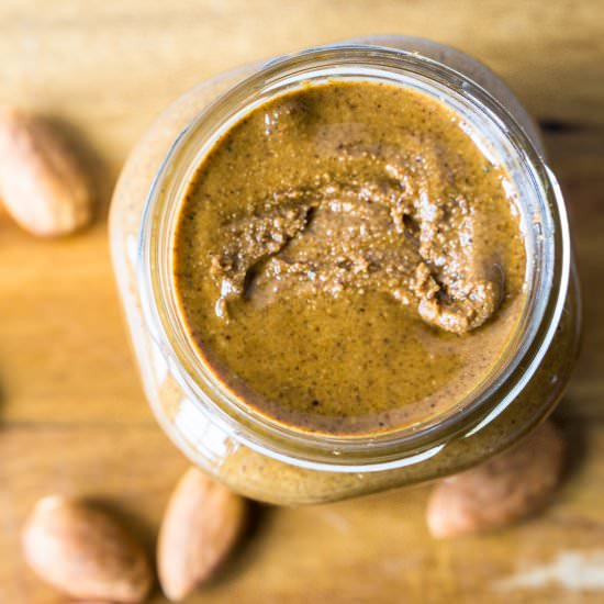 How to Make Almond Butter