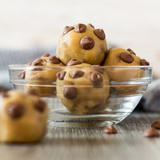 Chocolate Chip Cookie Dough Balls