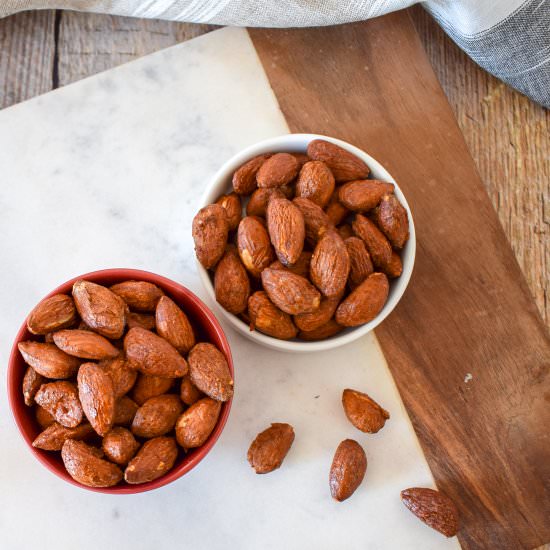 Sriracha Roasted Almonds