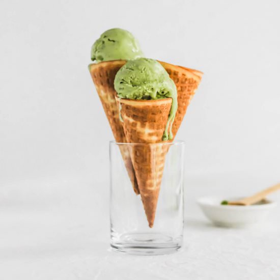 Easy No-Churn Matcha Ice Cream
