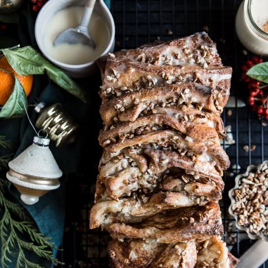 Eggnog Pull-Apart Bread