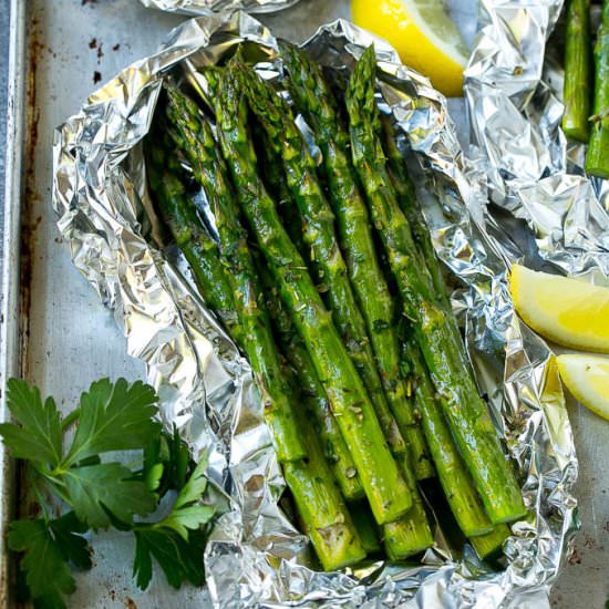 Grilled Asparagus in Foil