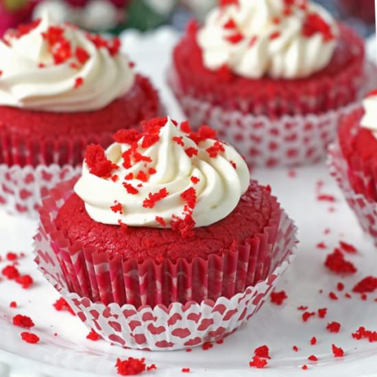 RED VELVET CUPCAKES