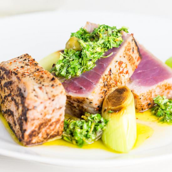 Tuna Steak With Lemon Caper Sauce