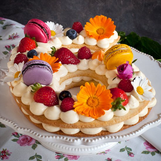 ANNIVERSARY CAKE