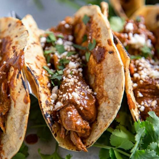 Instant Pot Chicken Mole Tacos
