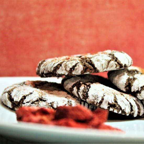 Strawberry Chocolate Crackle Cookie