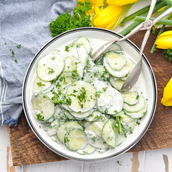 10-Minute Creamy Cucumber Salad