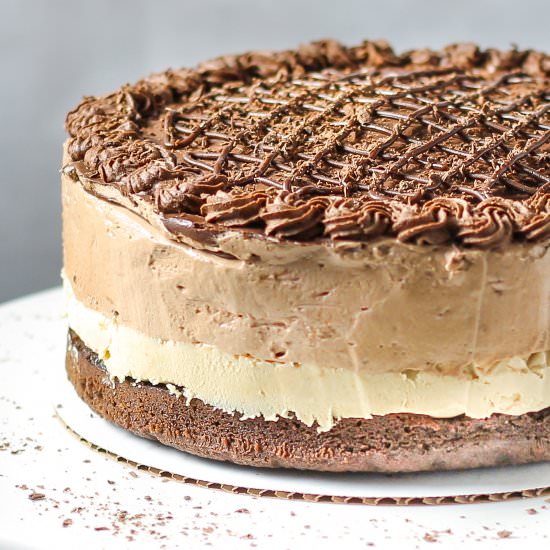 Peanut Butter Chocolate Mousse Cake
