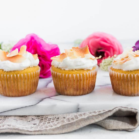 Healthy Coconut Vanilla Cupcakes