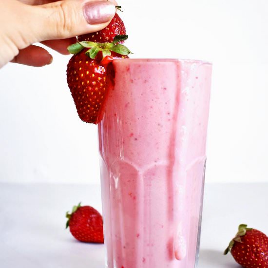 Healthy Strawberry Smoothie