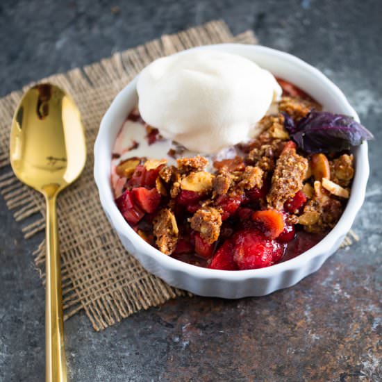 Strawberry Rhubarb Crisp GF & Vegan