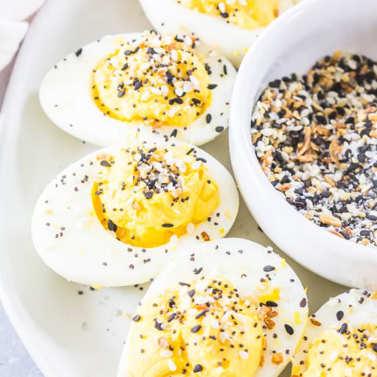Everything Bagel Deviled Eggs