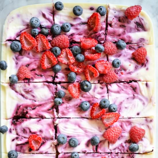 No-Bake Cheesecake Bars (GF)