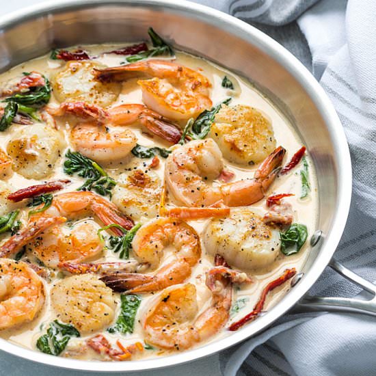 creamy tuscan shrimp and scallops