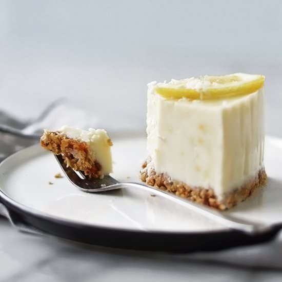 LEMON AND YOGURT PIE