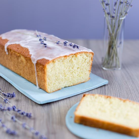 Lemon lavender cake