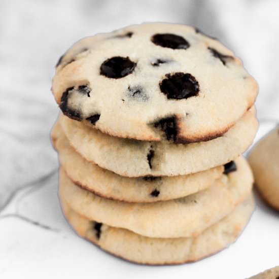 Low-Carb Chocolate Chip Cookies