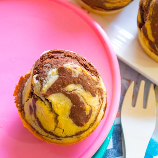Marbled choc vanilla cupcakes