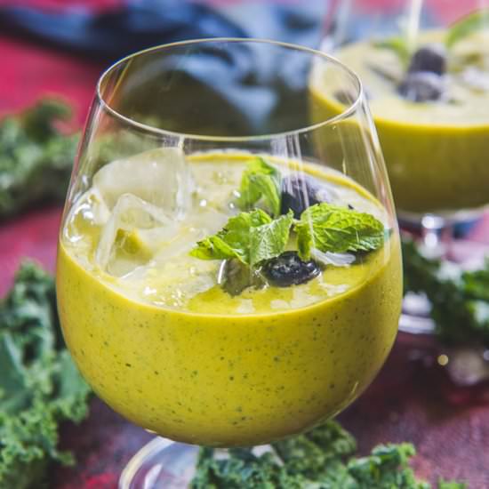 Mango Kale Smoothie