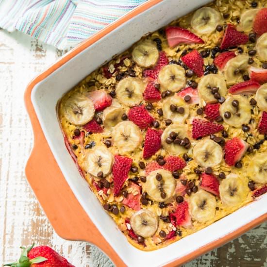 Strawberry Banana Baked Oatmeal