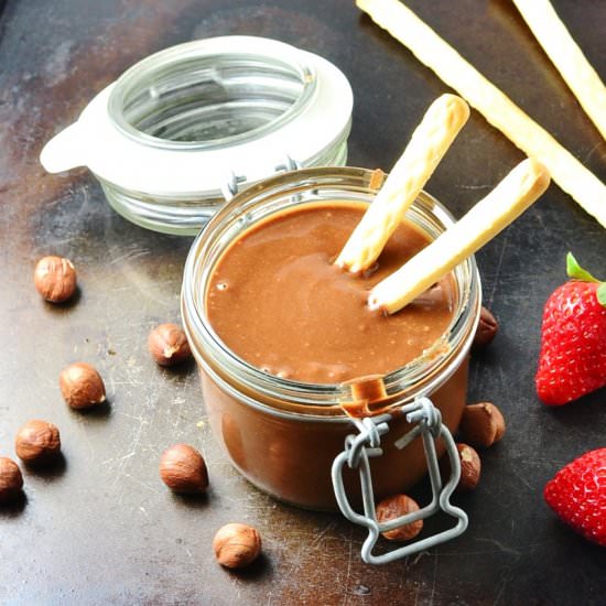 Healthier Chocolate Hazelnut Spread
