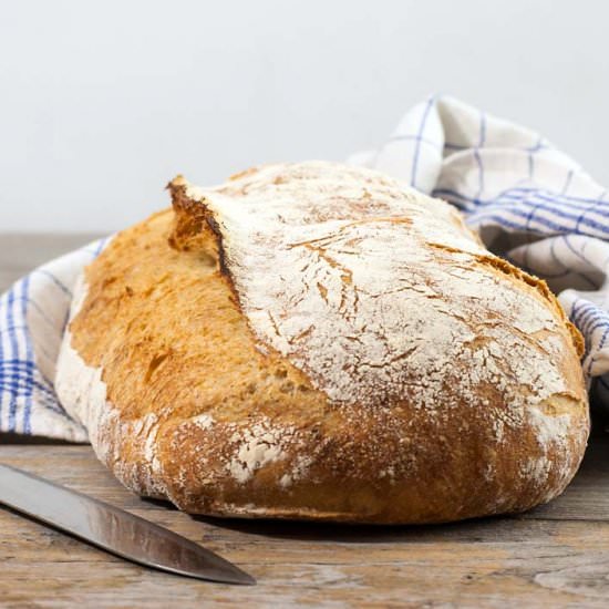 Sourdough spelt bread