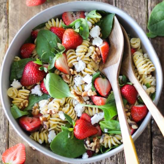 Strawberry Goat Cheese Pasta Salad