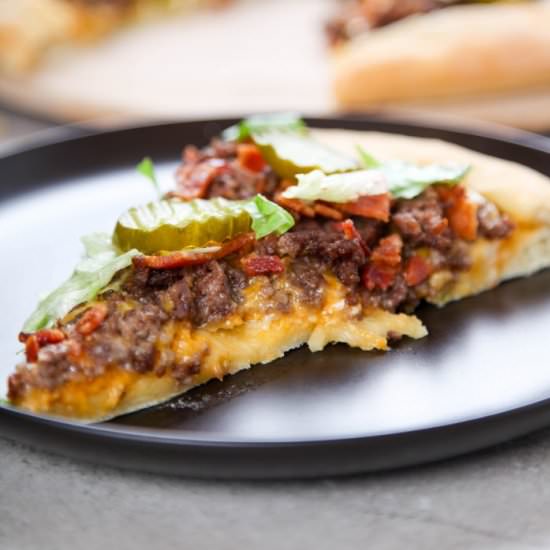 Bacon Cheeseburger Pizza