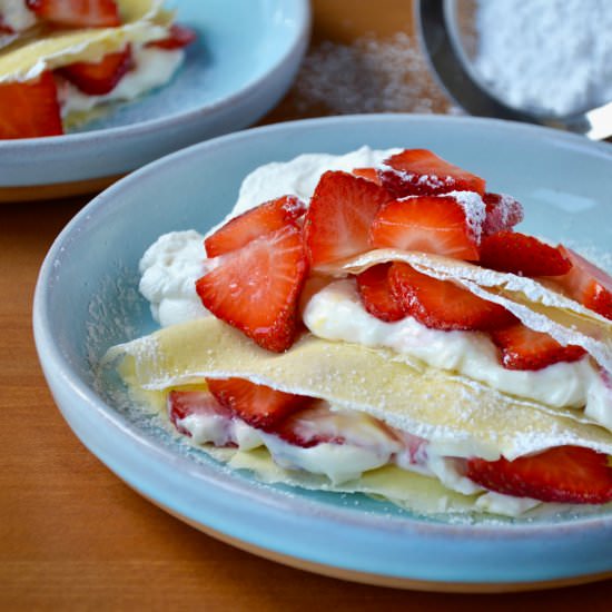 Strawberry Cream Cheese Crêpes