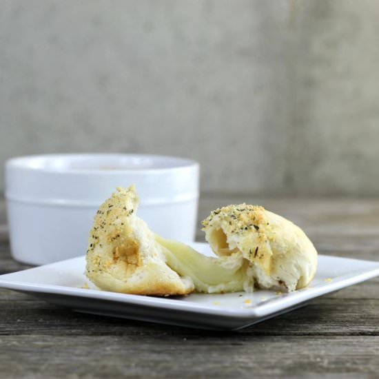 Mozzarella Cheese Bombs