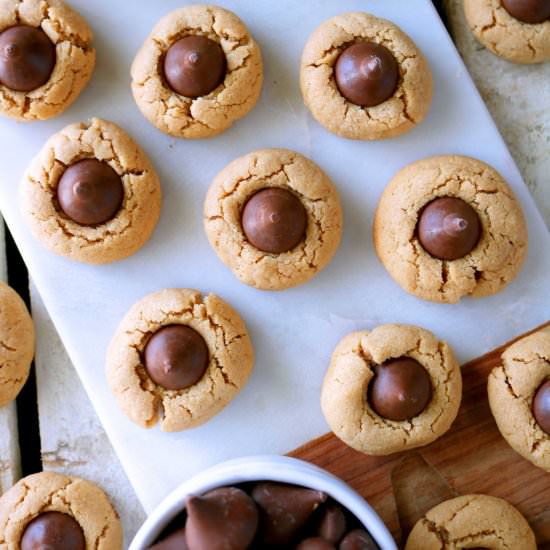 Mini Peanut Butter Kiss Cookies