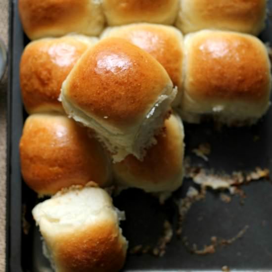 Pao (Pav) ~ Dinner Rolls