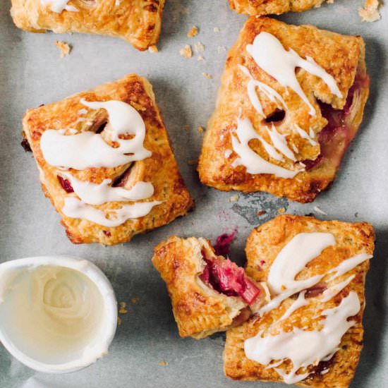 Rhubarb Hand Pies