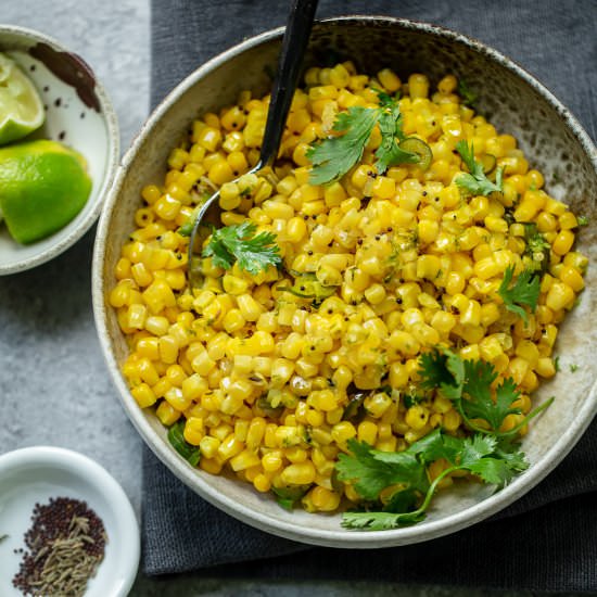 Sweet corn with cilantro and lime