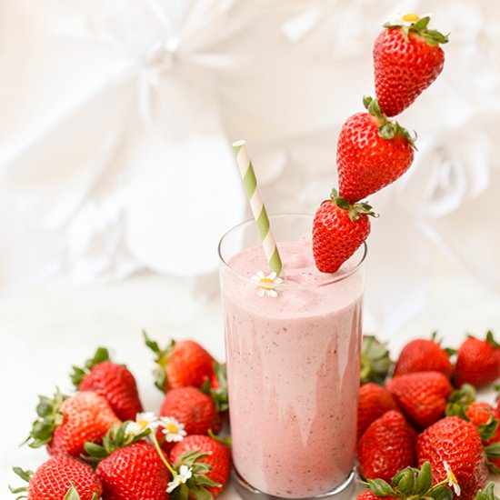 The Best Strawberry Milkshake