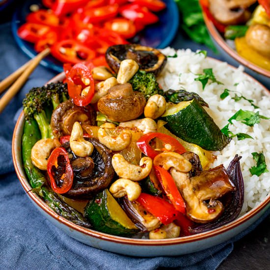Asian Mushrooms with Cashews