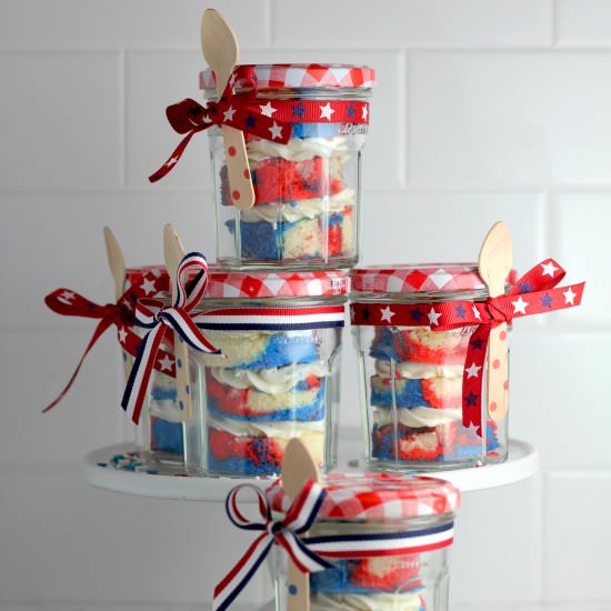Red, White & Blue Cake in a Jar