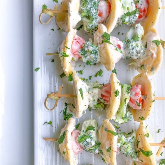 Creamy Herb Pasta Salad Skewers