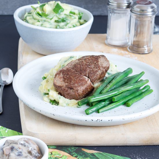 Steak with Creamy Mushroom Sauce