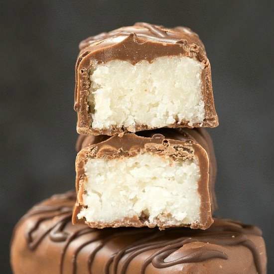 Homemade Bounty Coconut Bars