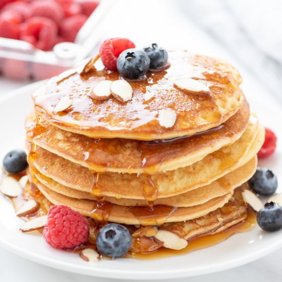 Grain-Free Blender Almond Pancakes