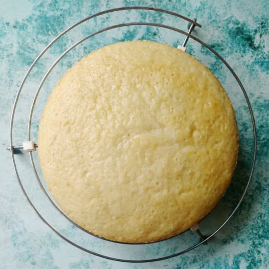 Vegan Vanilla Cake